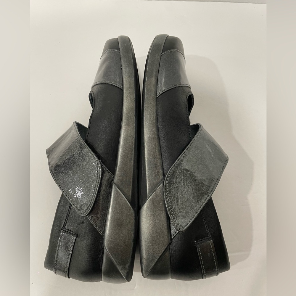 Naot Women’s Size 40 Comfortable Mary Jane Velcro Strap Shoes Made in Israel - Picture 7 of 12